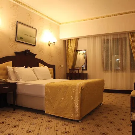 Royal Anka Hotel